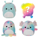 Squishville mini plüssök 4 db Tie-Dye Squad amely 1 db meglepi mini plüsst tartalmaz